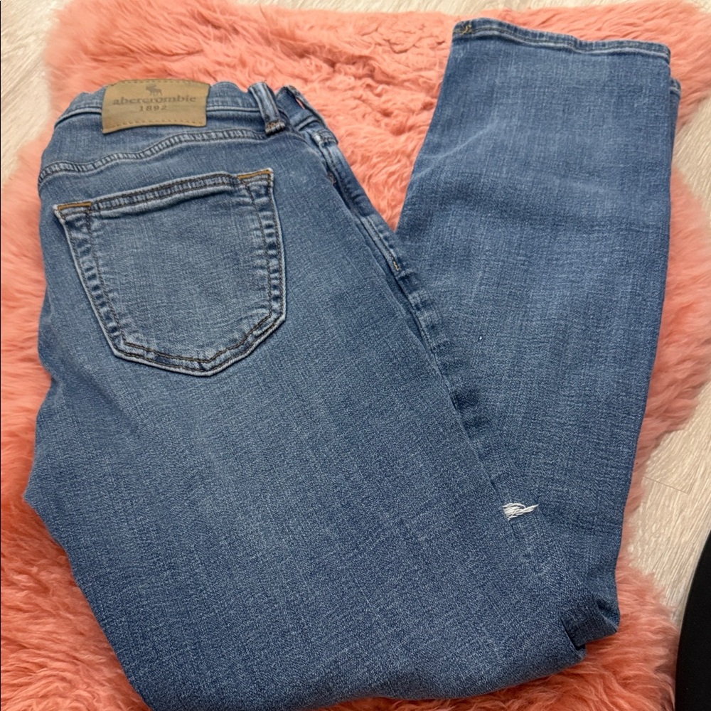 Abercrombie & Fitch Classic Blue Skinny Jeans
